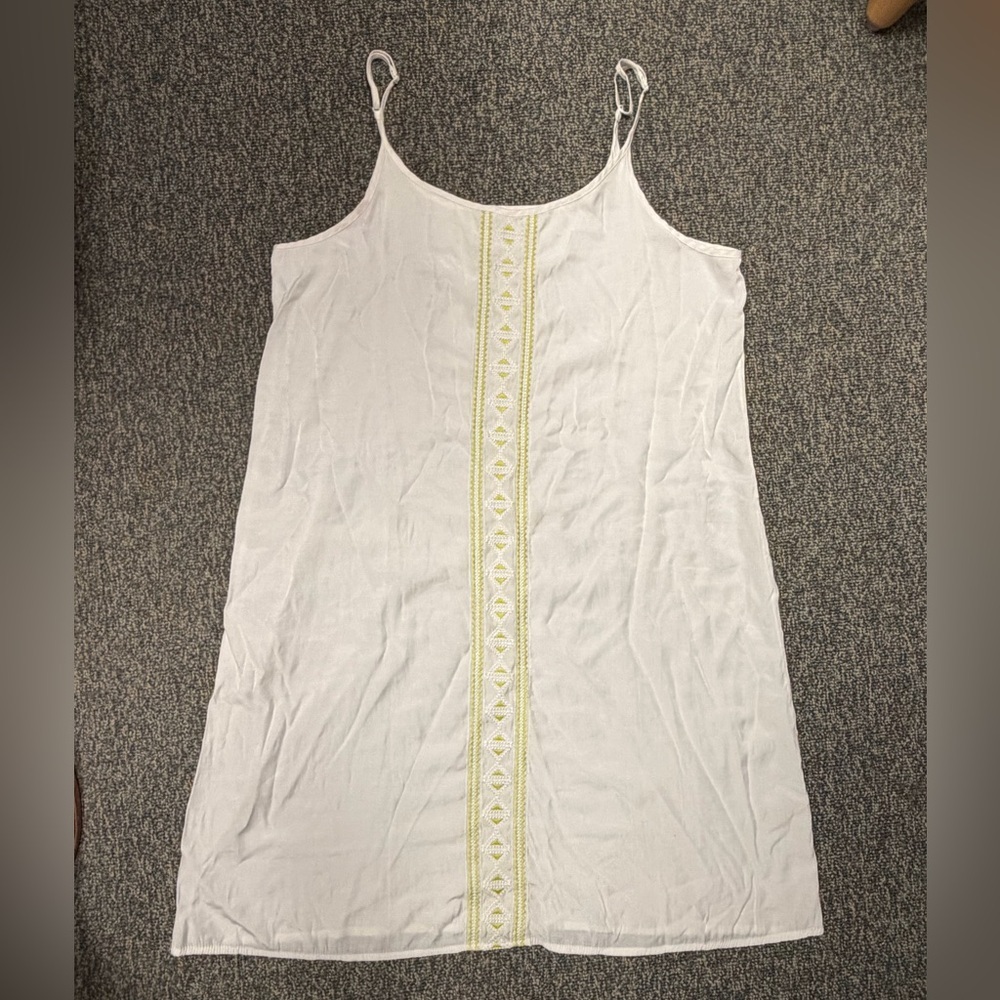 Silky Embroidered Boho Slip Dress Size M Coastal Lime Geometric Mini Size Medium - Picture 5 of 7